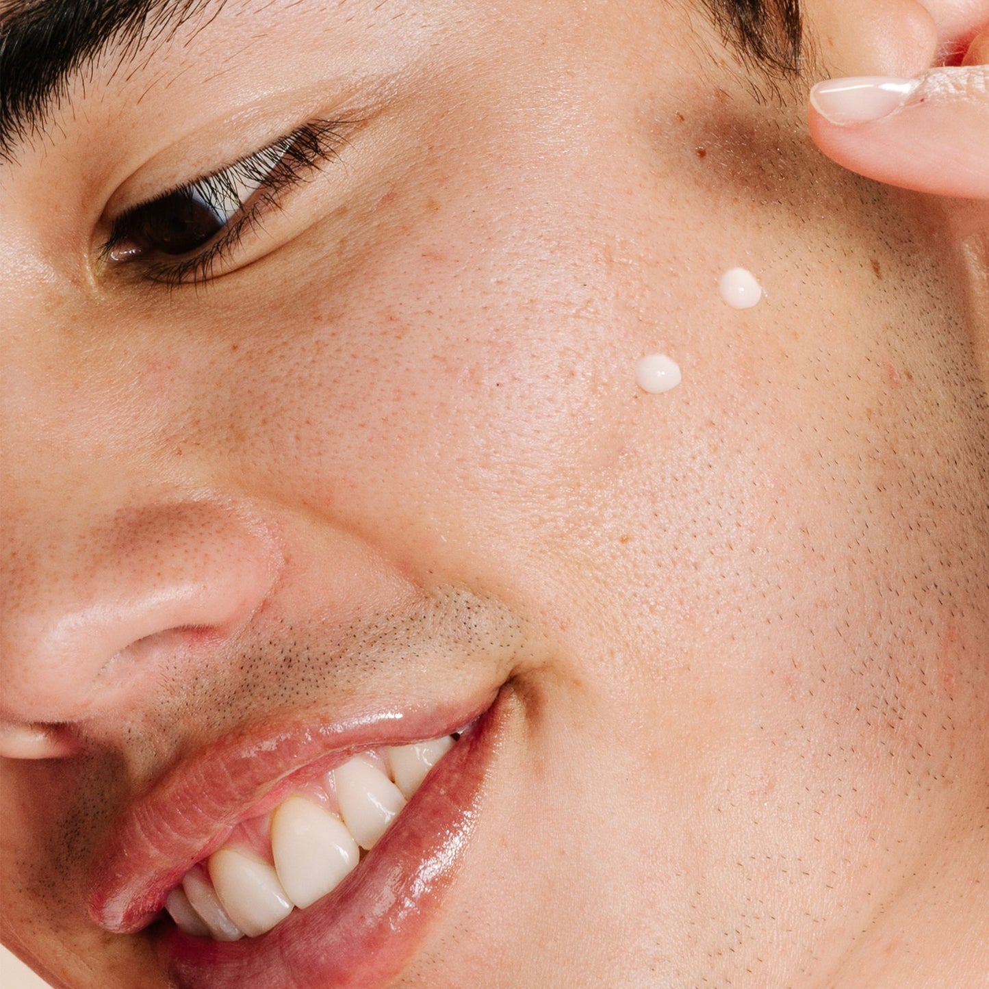 Model with Breakout Clearing Booster on face